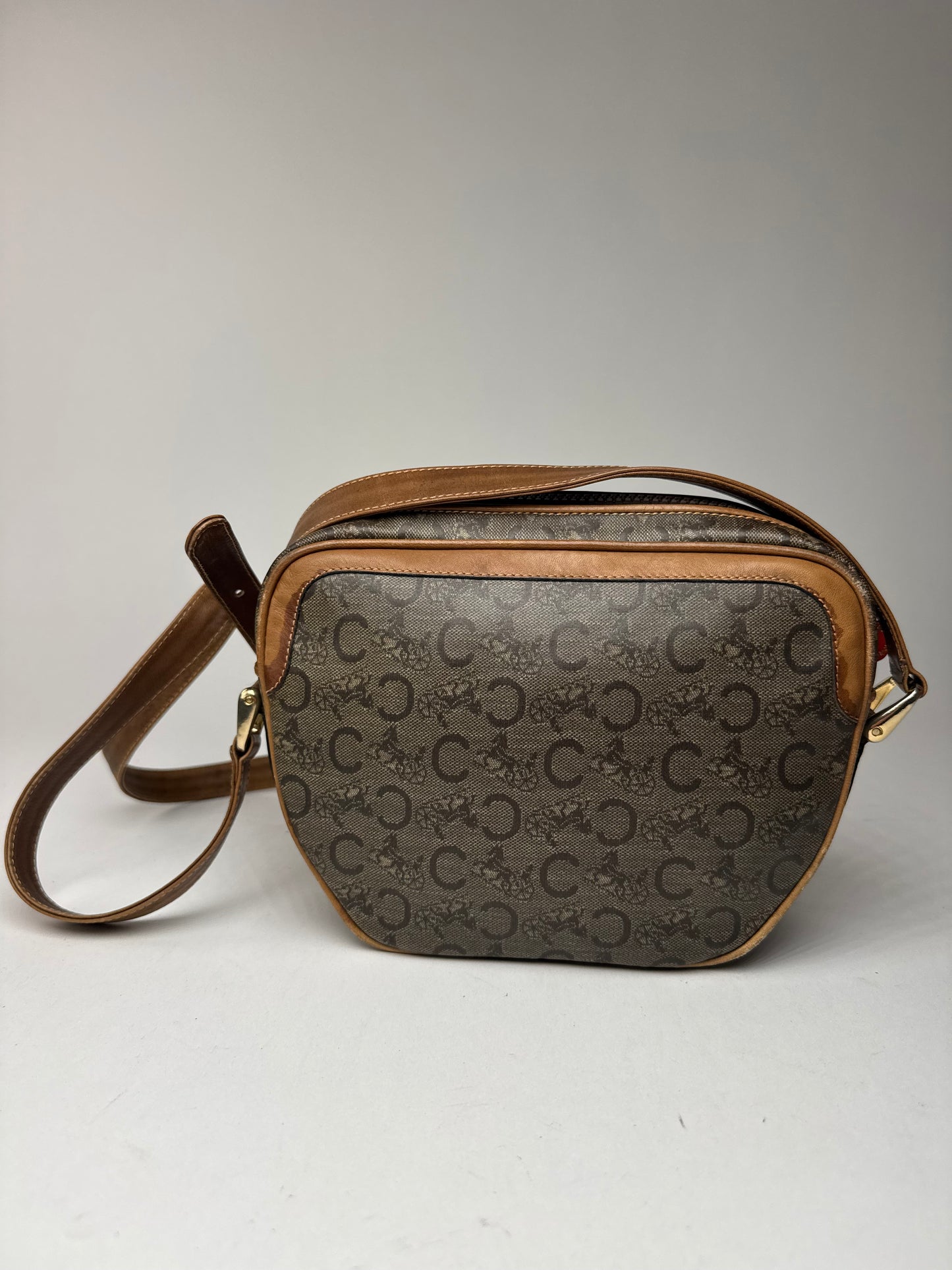 Sac Triomphe vintage en cuir verni Macadam monogramme Céline Paris