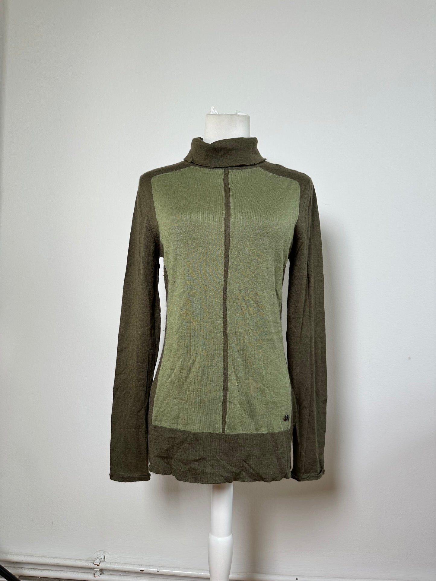 Vintage Loewe Wool Cashmere Turtleneck Sweater Olive Green L