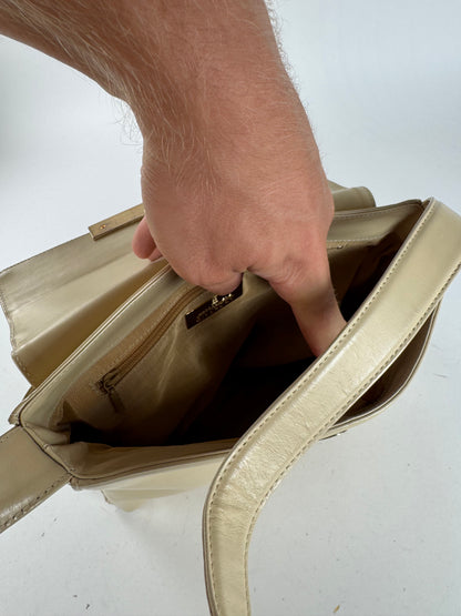 Sac vintage en cuir beige Givenchy