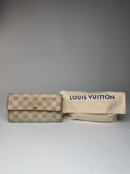 Vintage Louis Vuitton Damier Monogram Leather wallet white grey