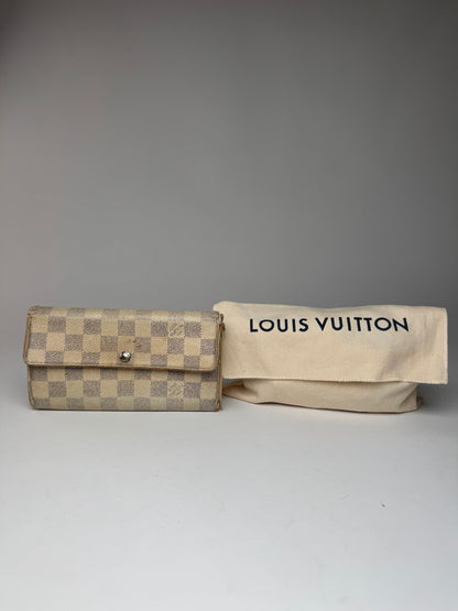 Vintage Louis Vuitton Damier Monogram Leather wallet white grey