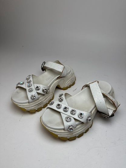 Vintage Miu Miu Leather Sandals / Sneaker White 37