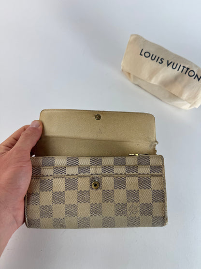 Vintage Louis Vuitton Damier Monogram Leather wallet white grey