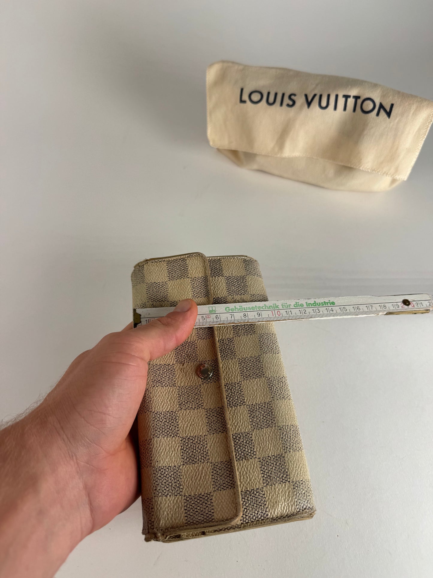 Vintage Louis Vuitton Damier Monogram Leather wallet white grey