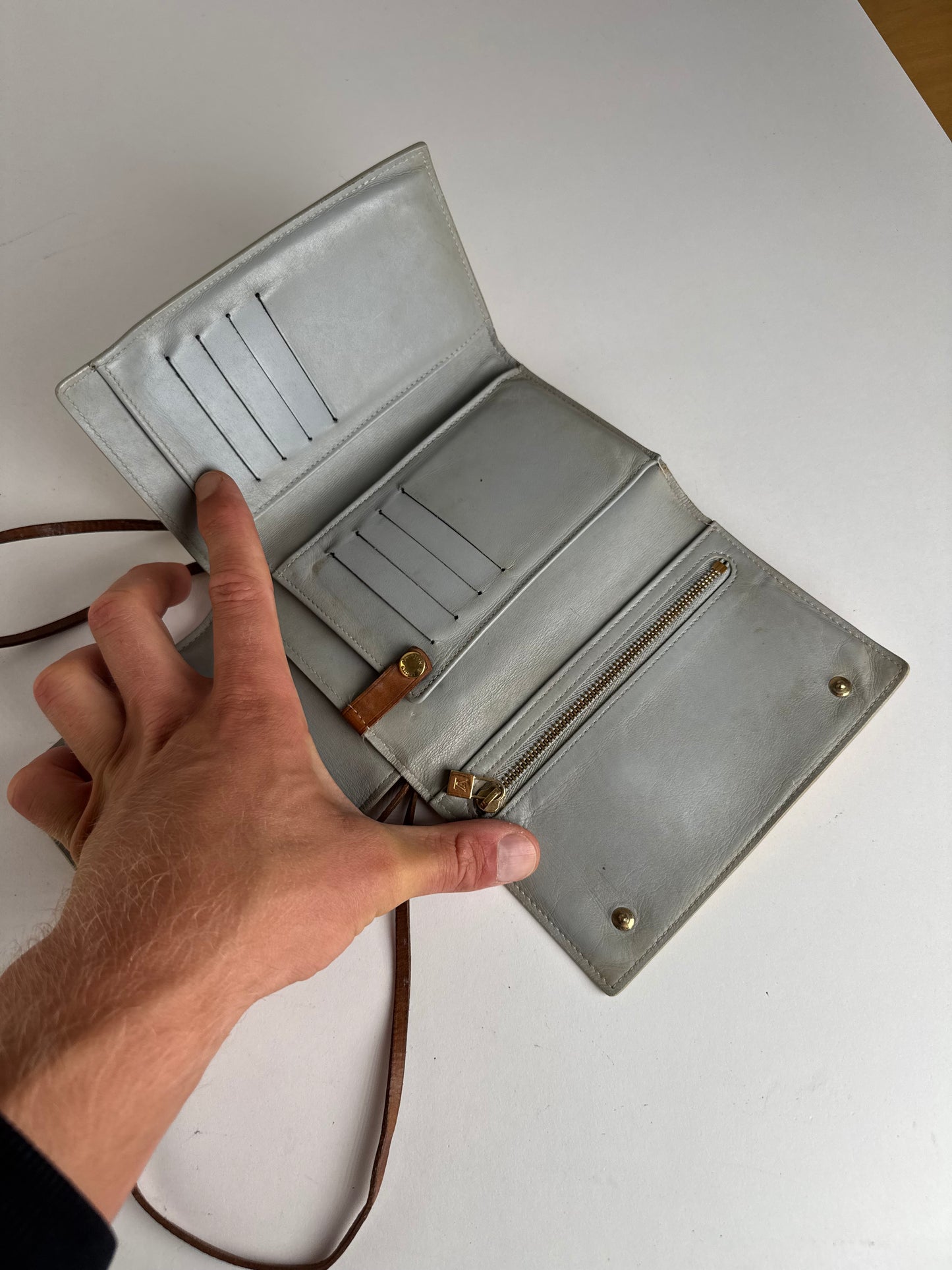 Sac vintage Louis Vuitton Vernis en cuir jaune