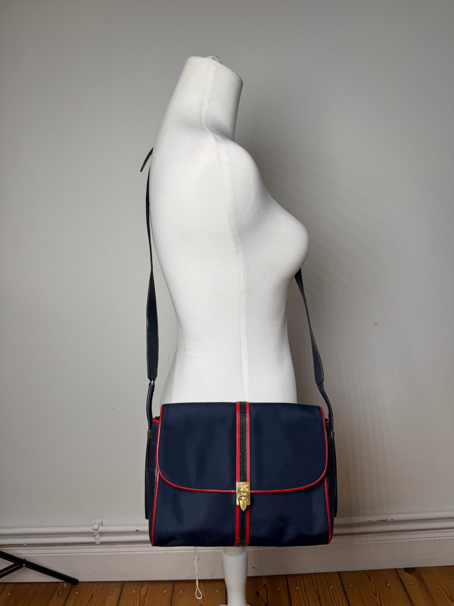 Sac Triomphe vintage Céline Paris bleu marine