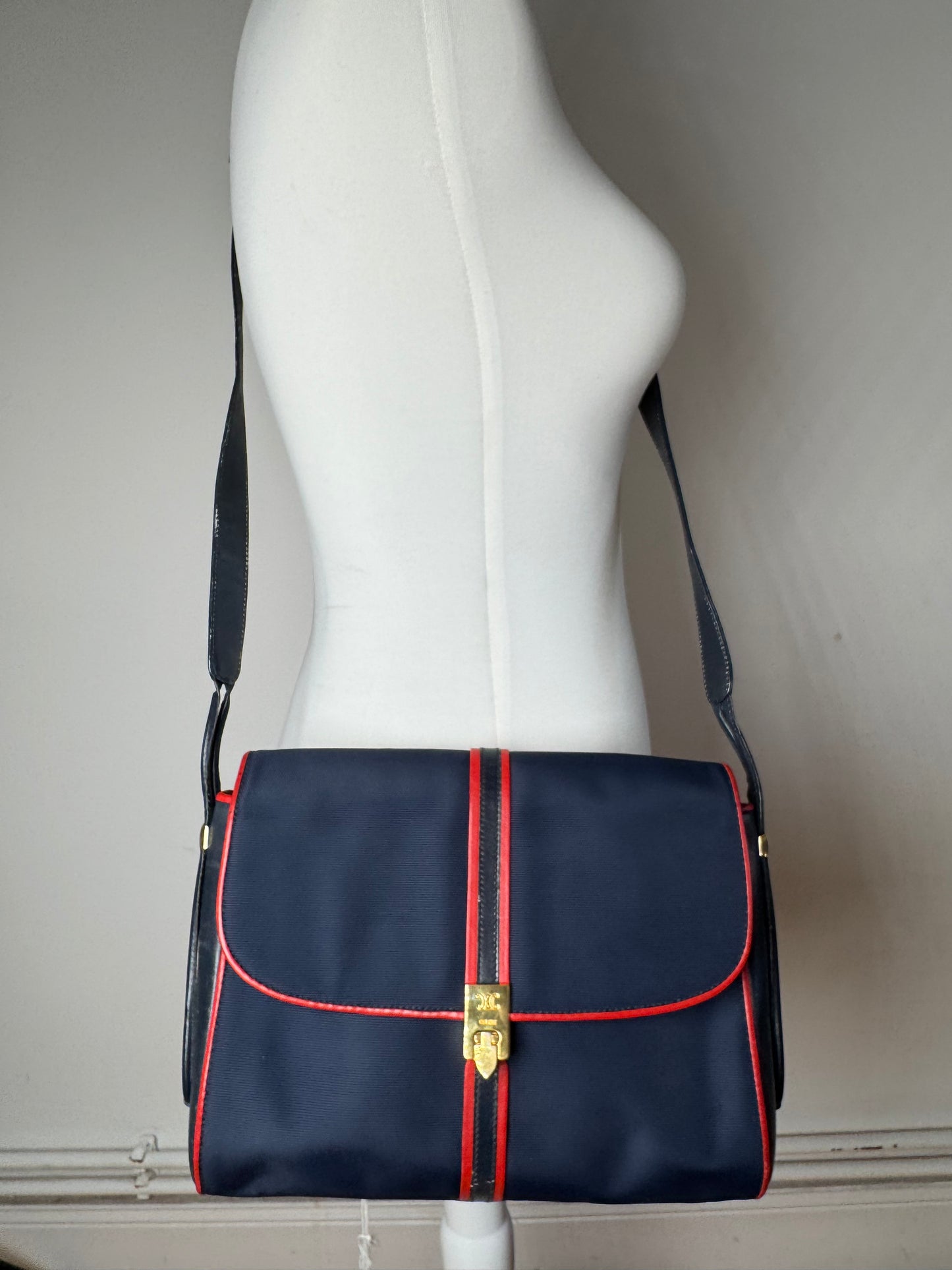 Sac Triomphe vintage Céline Paris bleu marine