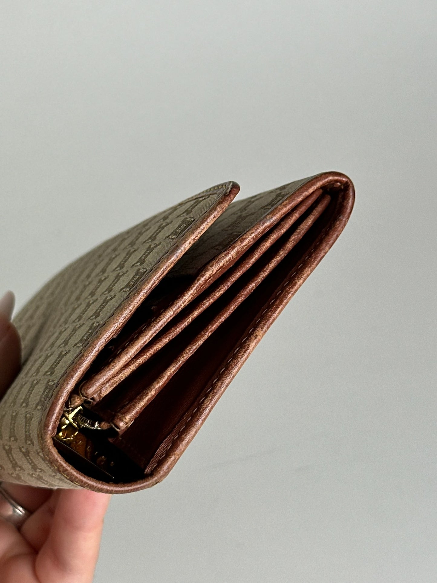 Vintage Celine Triomphe leather ID holder, card holder beige