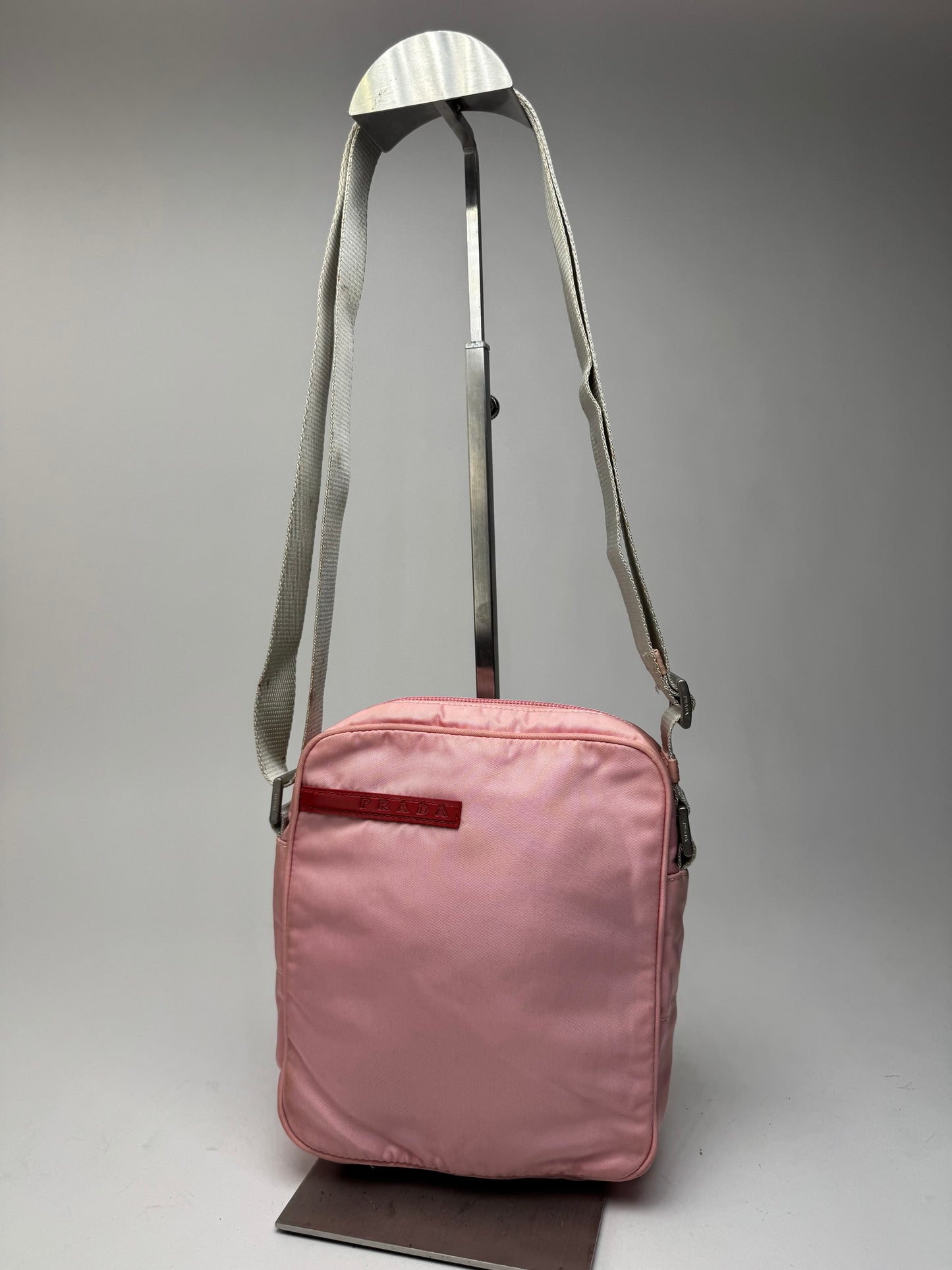 Sac Prada Sport vintage à 2 voies en polyester rose