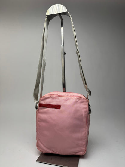 Sac Prada Sport vintage à 2 voies en polyester rose