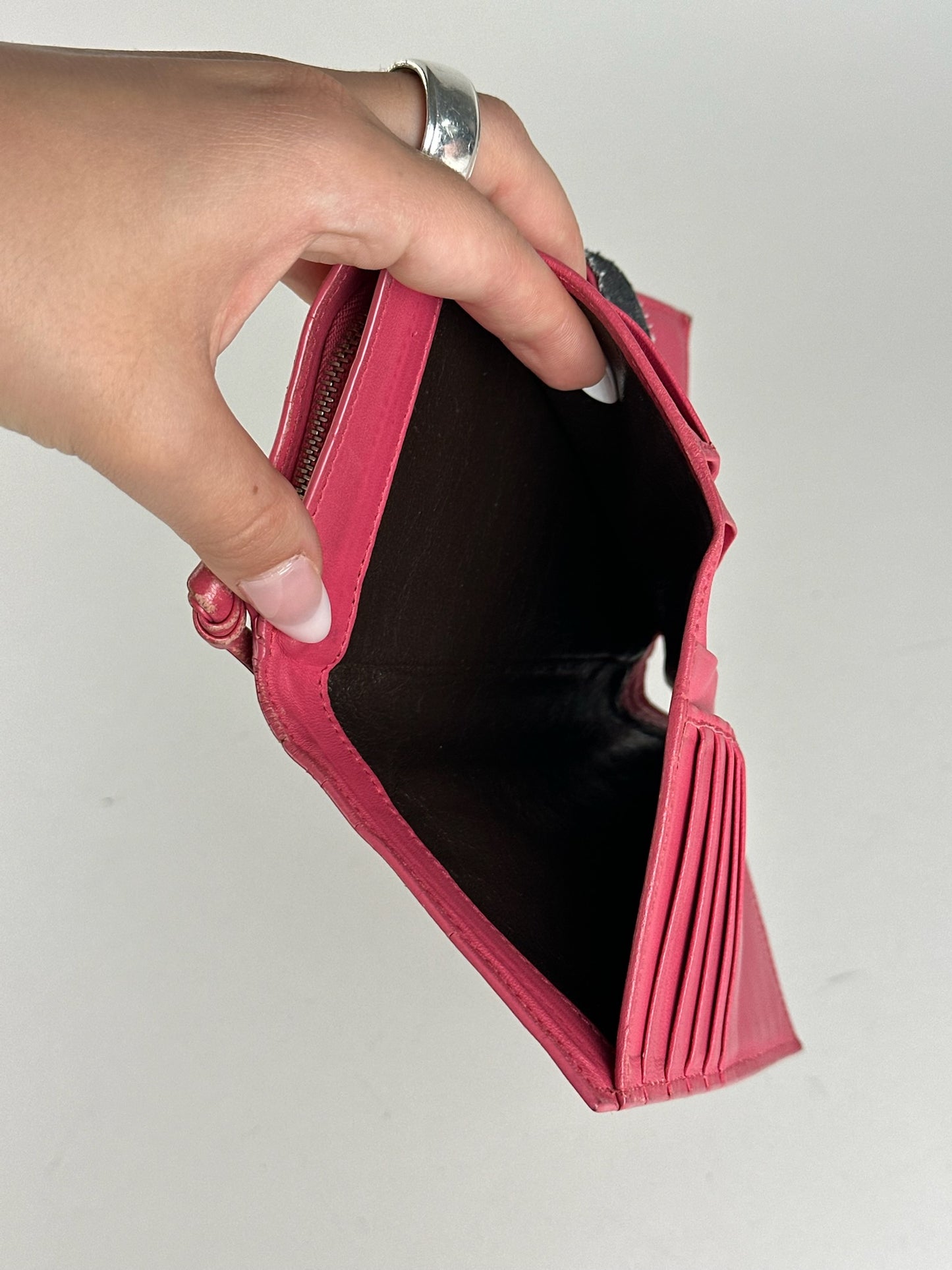 Vintage Bottega Veneta Intreciato wallet red