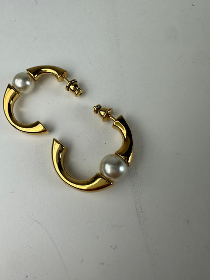 Vintage Chloe Pearl Accent Stud Earrings Gold-Tone France