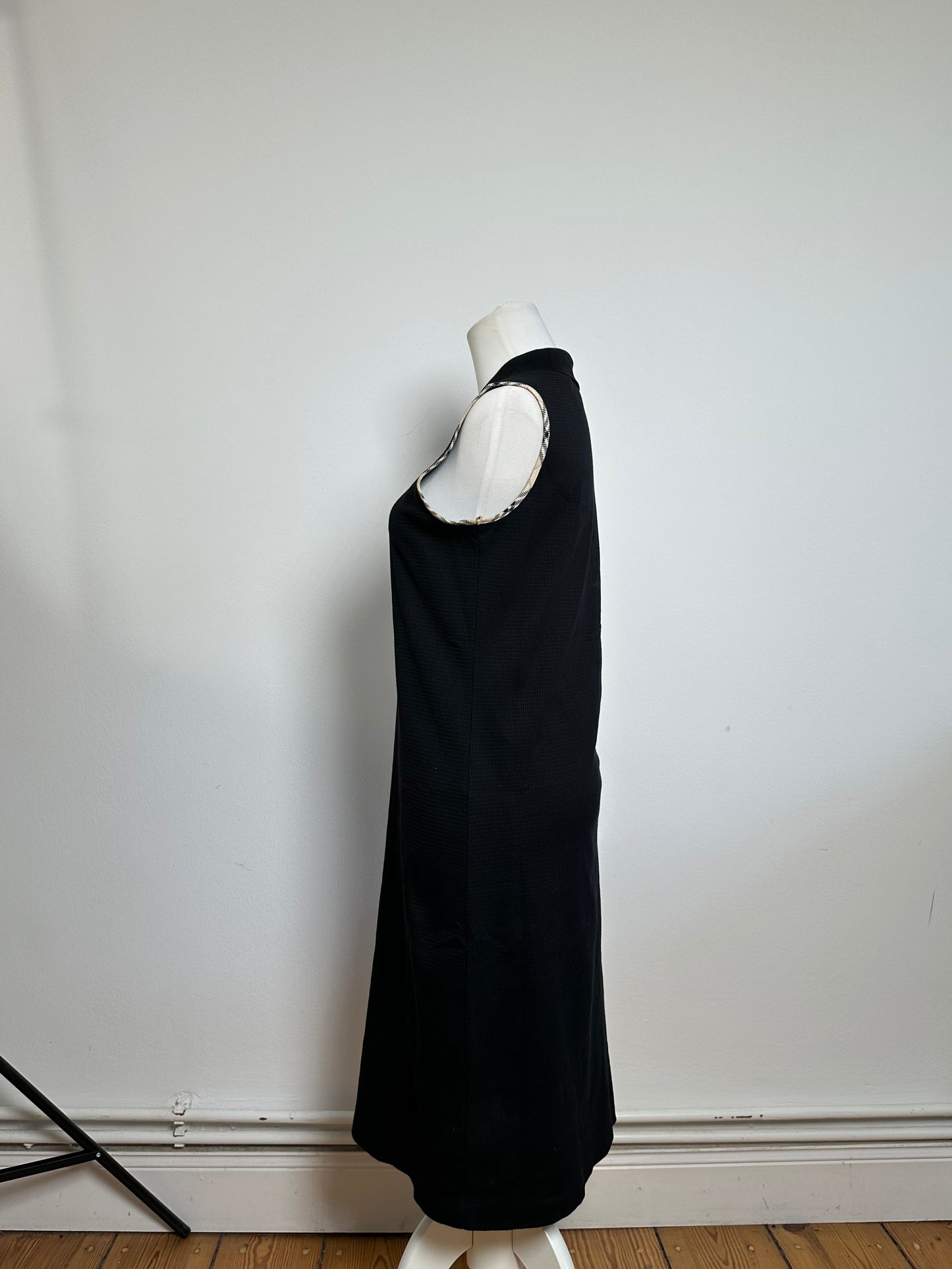 Vintage  Burberry Sleeveless Dress Black 38/M