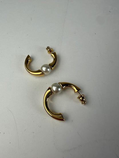 Vintage Chloe Pearl Accent Stud Earrings Gold-Tone France