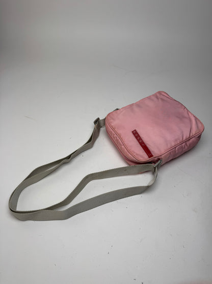 Sac Prada Sport vintage à 2 voies en polyester rose