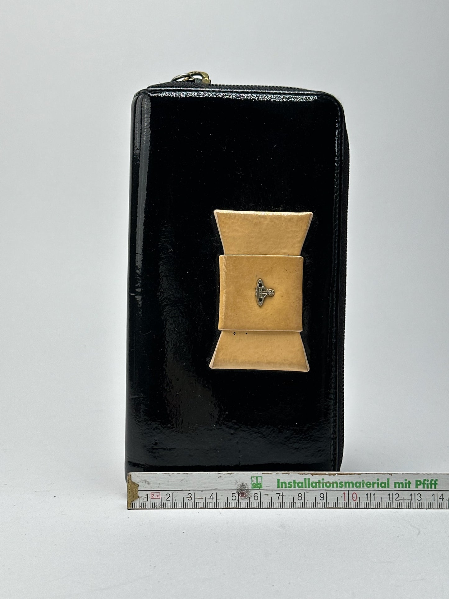 Vintage Vivienne Westwood patent leather wallet black