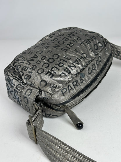 Vintage Chanel Momogram Shoulder Bag Silver Black