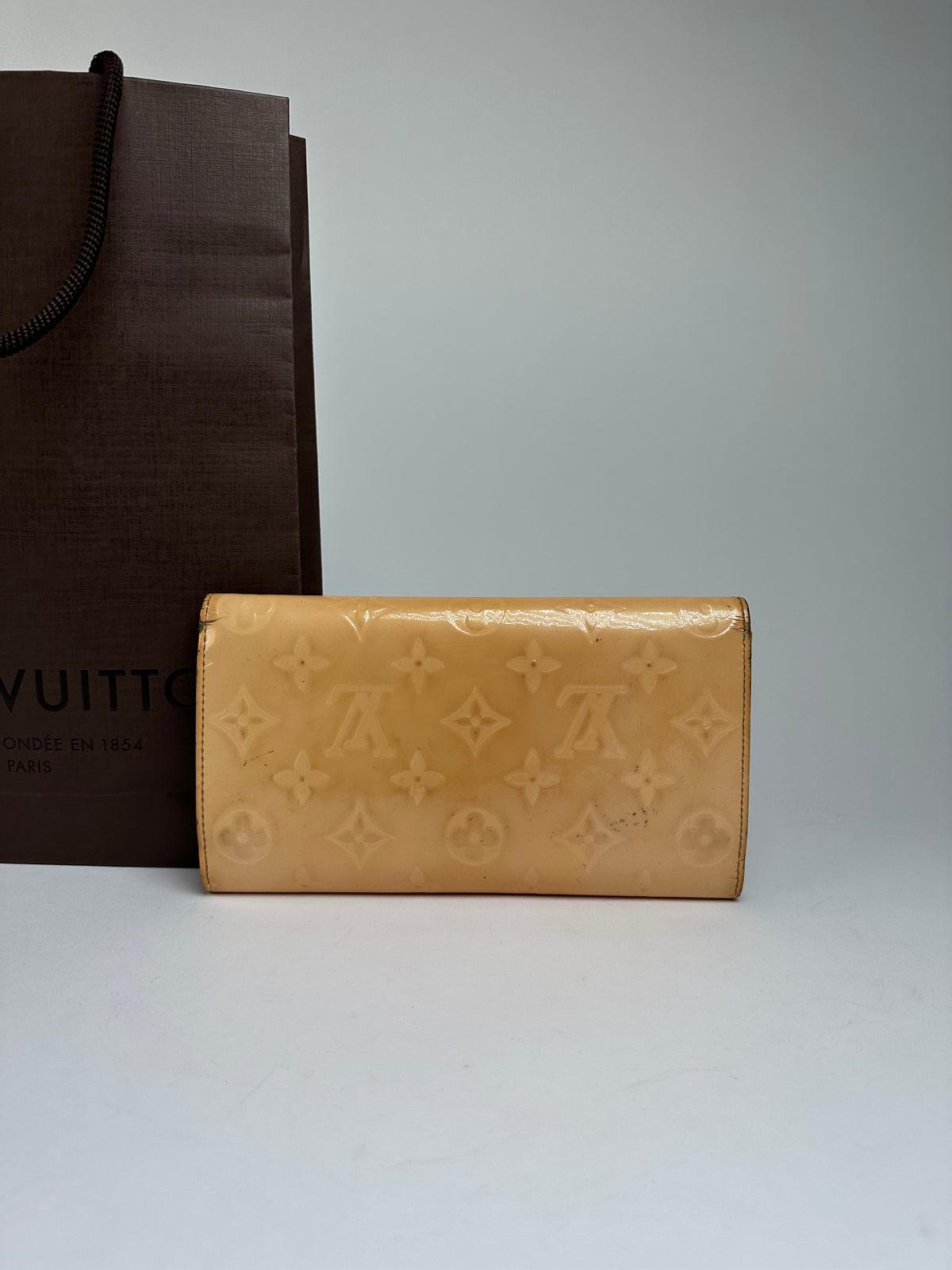 Vintage Louis Vuitton Monogram Monogram Vernis Bifold Wallet Late 1990s Yellow