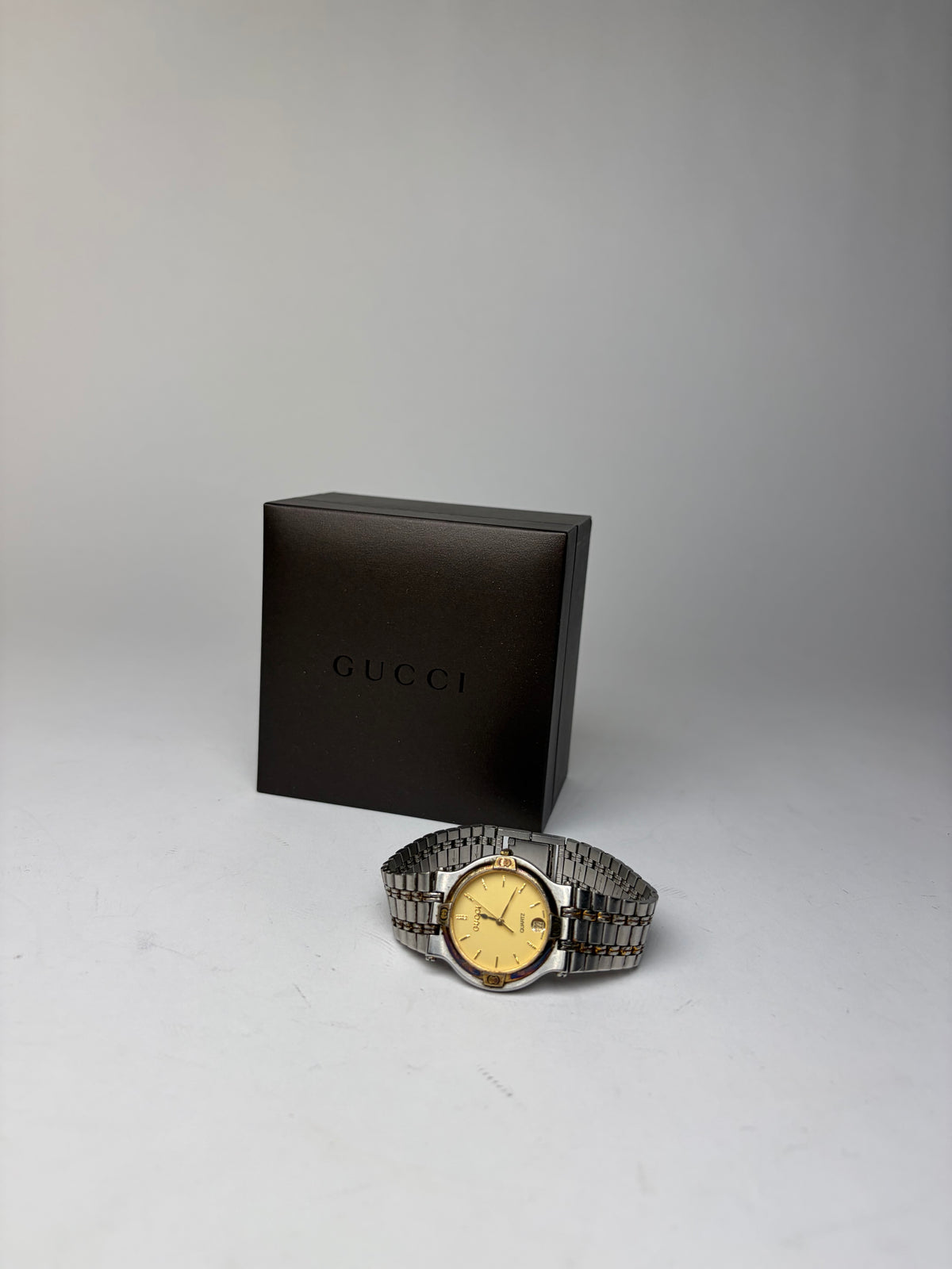 Vintage Gucci Quartz Bracelet Watch Late 1980s Yellow Silver