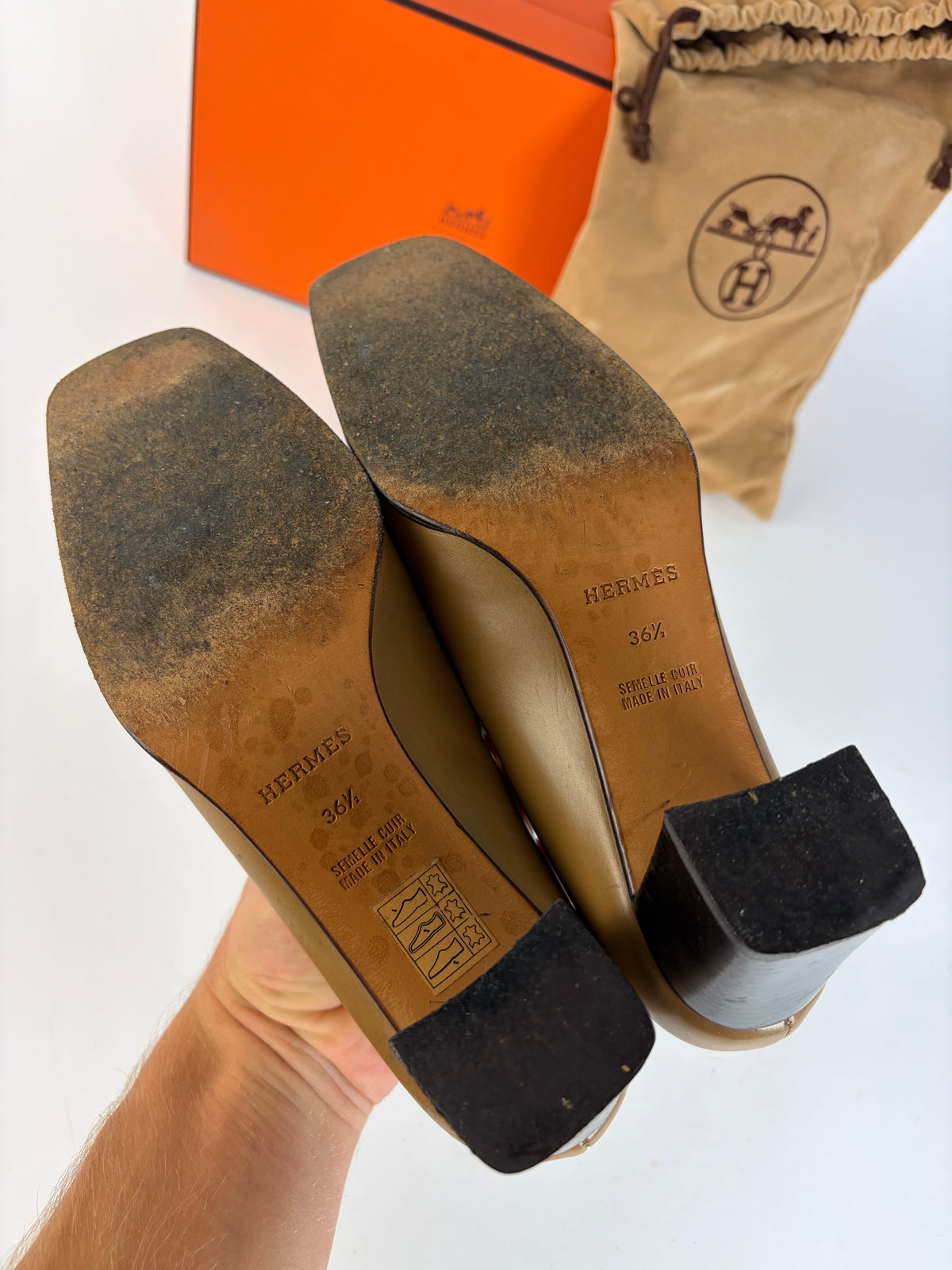 Vintage Hermès Leather Heeled Loafers Late 1990s Tan Beige EU36.5